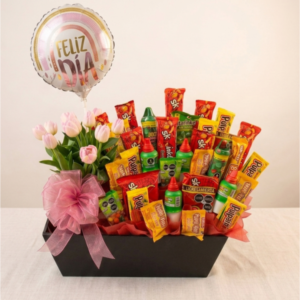 Canasta de Dulces Mexicanos con Tulipanes