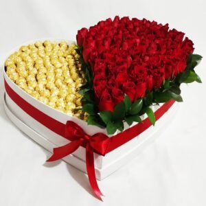 Corazón con rosas y Ferrero Rocher