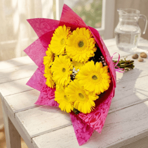 Ramo de 8 gerberas amarillas